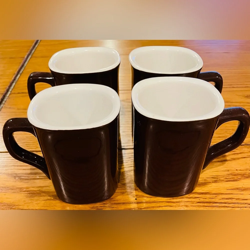 Crate & Barrel set of 4 Expresso/Demitasse Set, chocolate brown, 4 cups/2 ounce